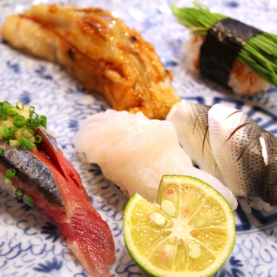 新鮮なネタとおもてなしの心でつくる本格江戸前寿司